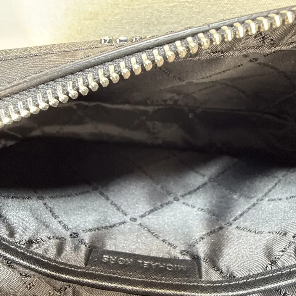 Michael Kors Black Jet Set Large Logo Crossbody Bag Purse Silver Classic Minimal